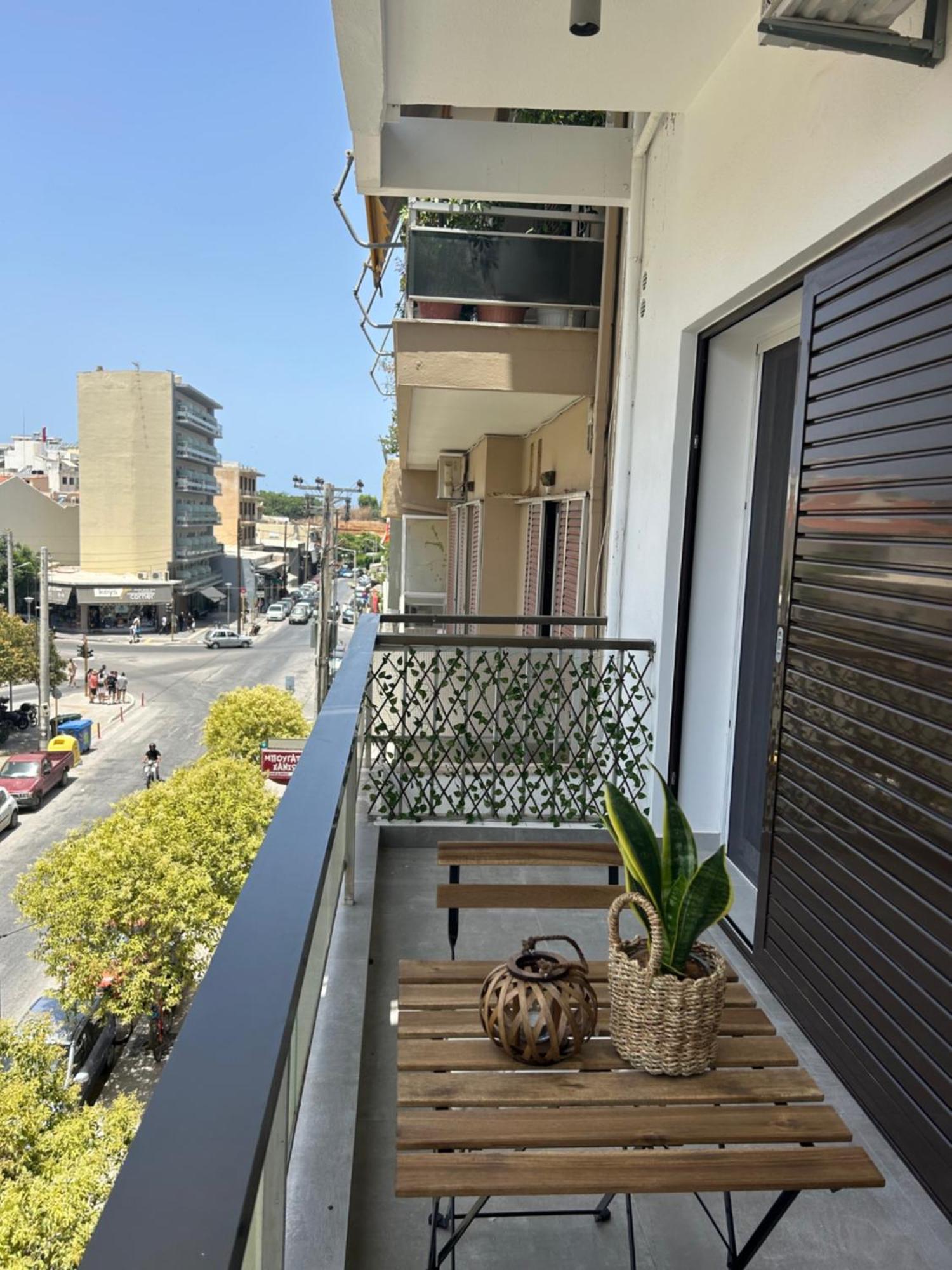 Jo'S Central & Cozy Apartment Chania  Bagian luar foto